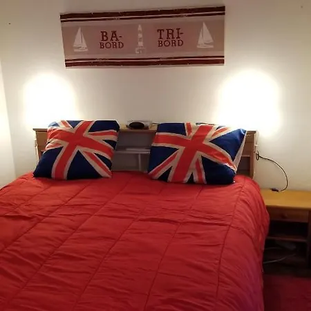 Apartment T2: Beachfront Comfort With Ac Balaruc-les-Bains