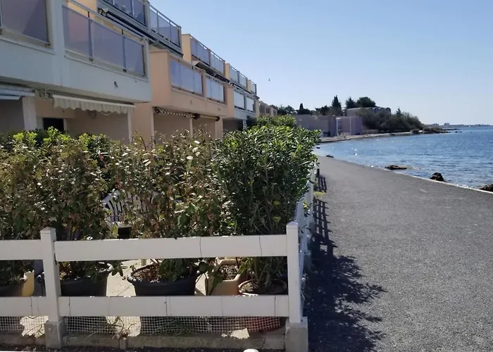 T2 Pieds Dans L'eau Confort Climatise Classe 2 Etoiles Tarif Promotionnel Pour Curistes Apartament